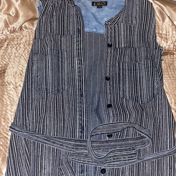 Kroix size 1X and Still in good condition and good material - Picture 6 of 9